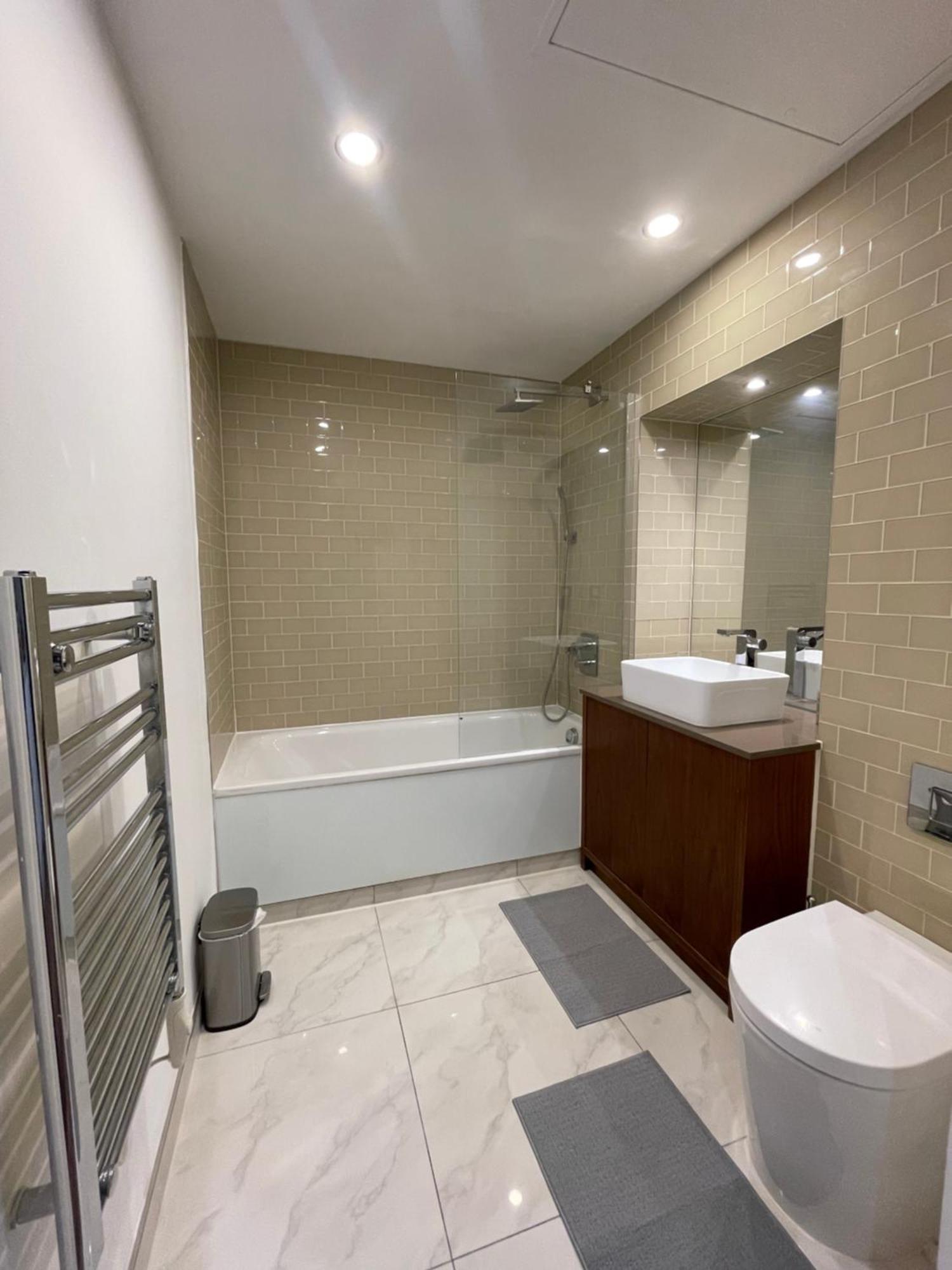 Apartment In Canary Wharf ลอนดอน ภายนอก รูปภาพ